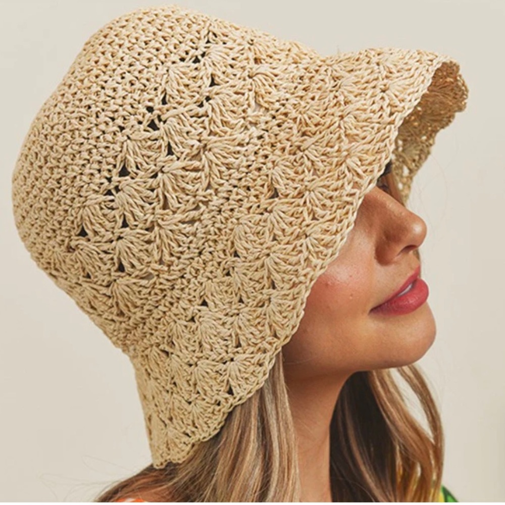 Crochet Bucket Hat - BRAND NEW!